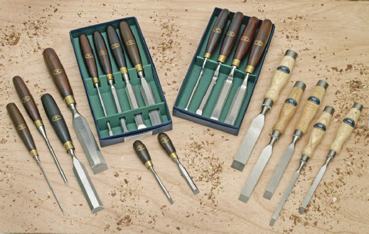 Crown deals woodturning tools